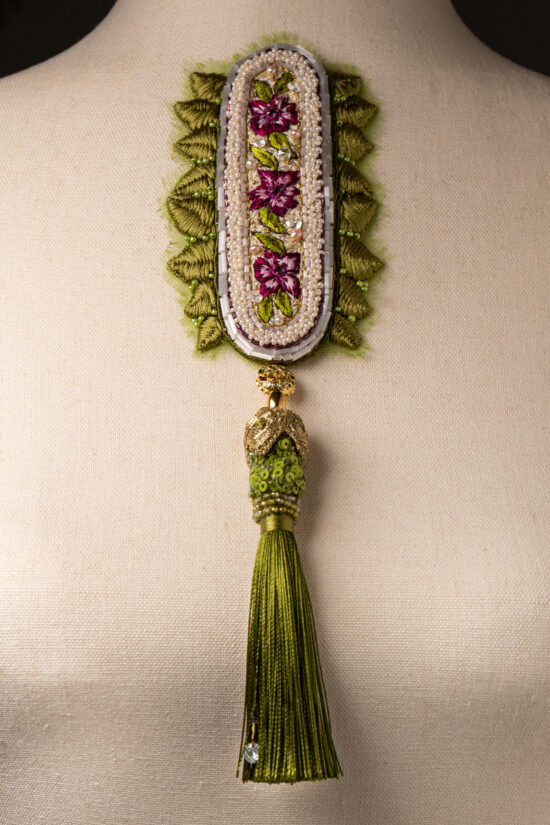GARDEN TASSEL